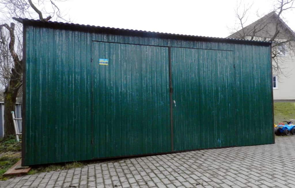Plechová garáž 5x3 m - zelená
