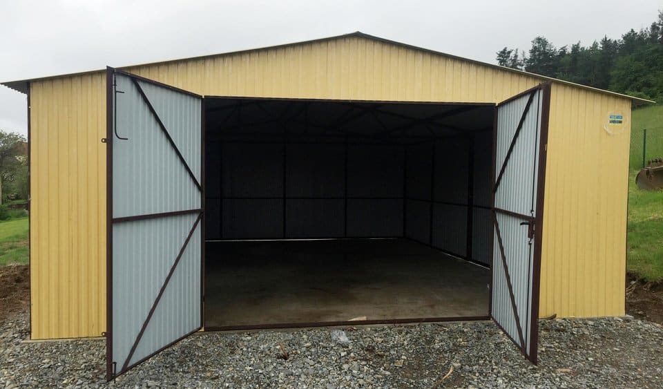 Plechová montovaná garáž 6×8 - béžová