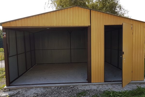 Plechová garáž 5x5m - piesková
