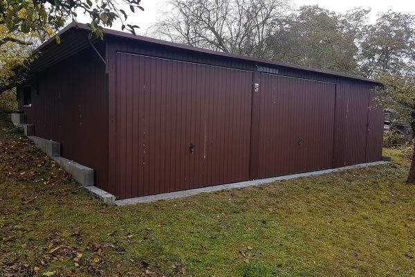 Plechová garáž 8,5x6,5m - tmavo hnedá matná