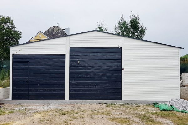Plechová garáž 9x8m - biela/grafit