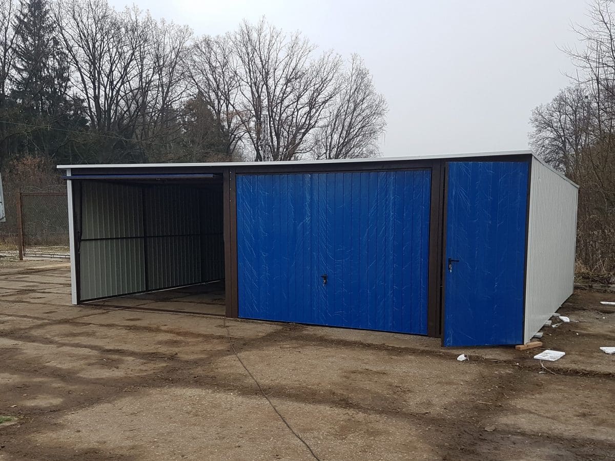 Plechová garáž 7x5m - biela/modrá