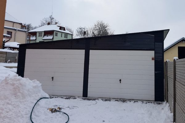 Plechová garáž 6,5x7m - grafit tmavý matný/špinavo biela