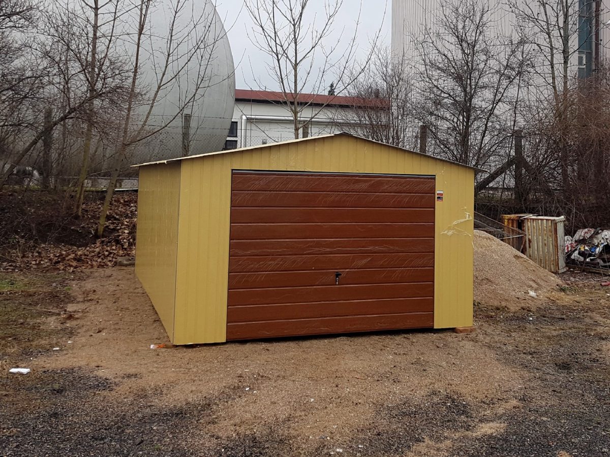 Plechová garáž 4x6 m - piesková/ zlatý dub