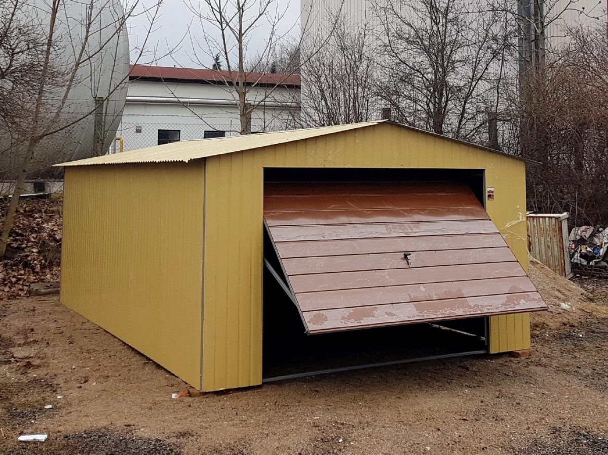 Plechová garáž 4x6 m - piesková/ zlatý dub