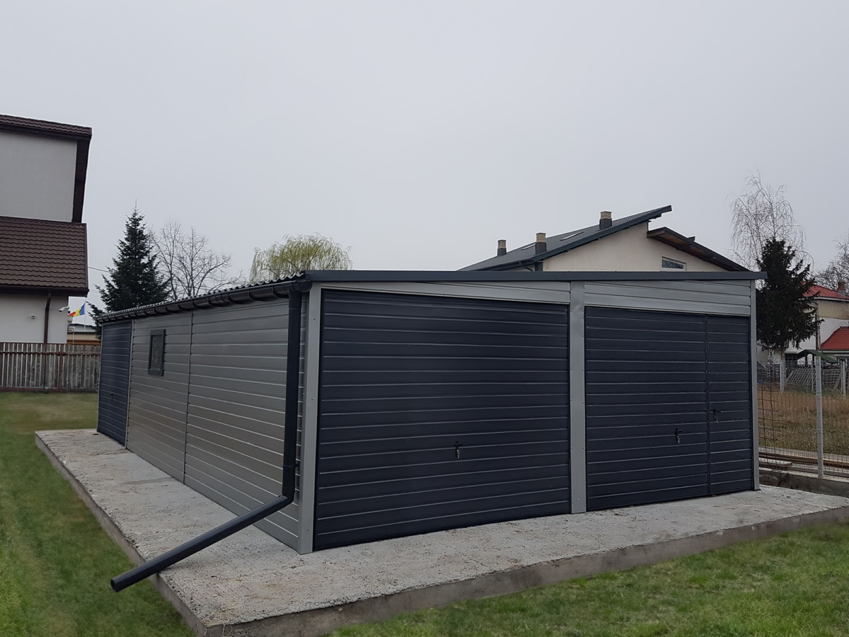 3 2 - Plechová garáž 6x10m - strieborná/ grafit tmavý